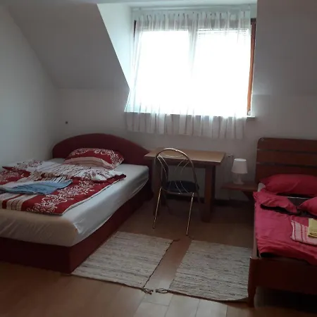 Piero Hostal