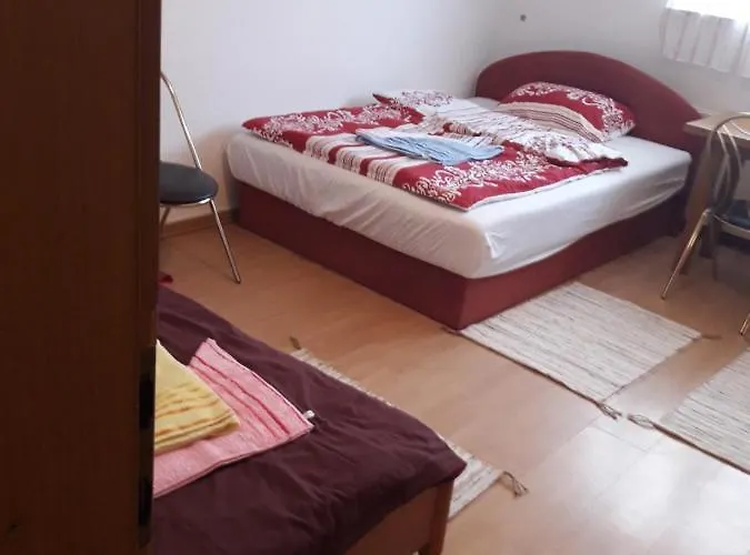 Piero Хостел *